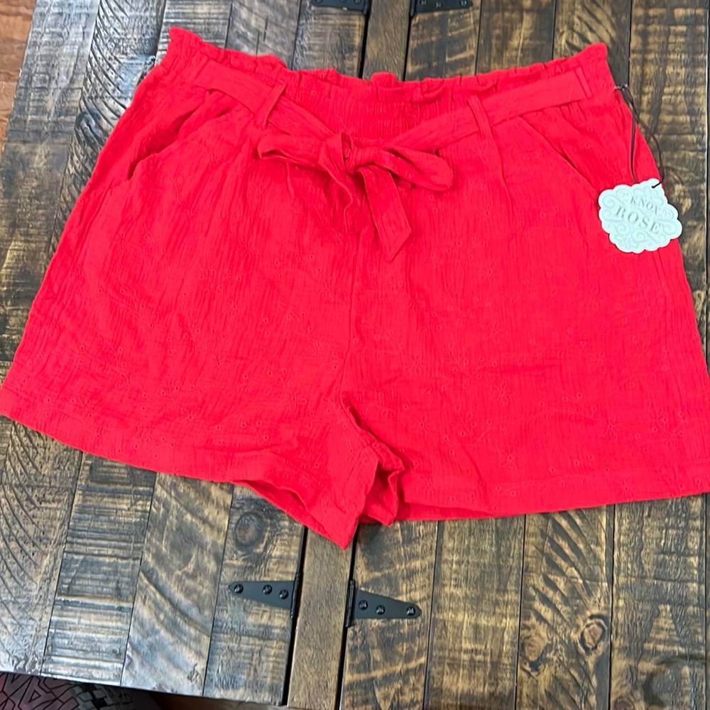 Knox Rose Tie front elastic waist paper pag casual shorts in rebel Red size 2X - Picture 10 of 11